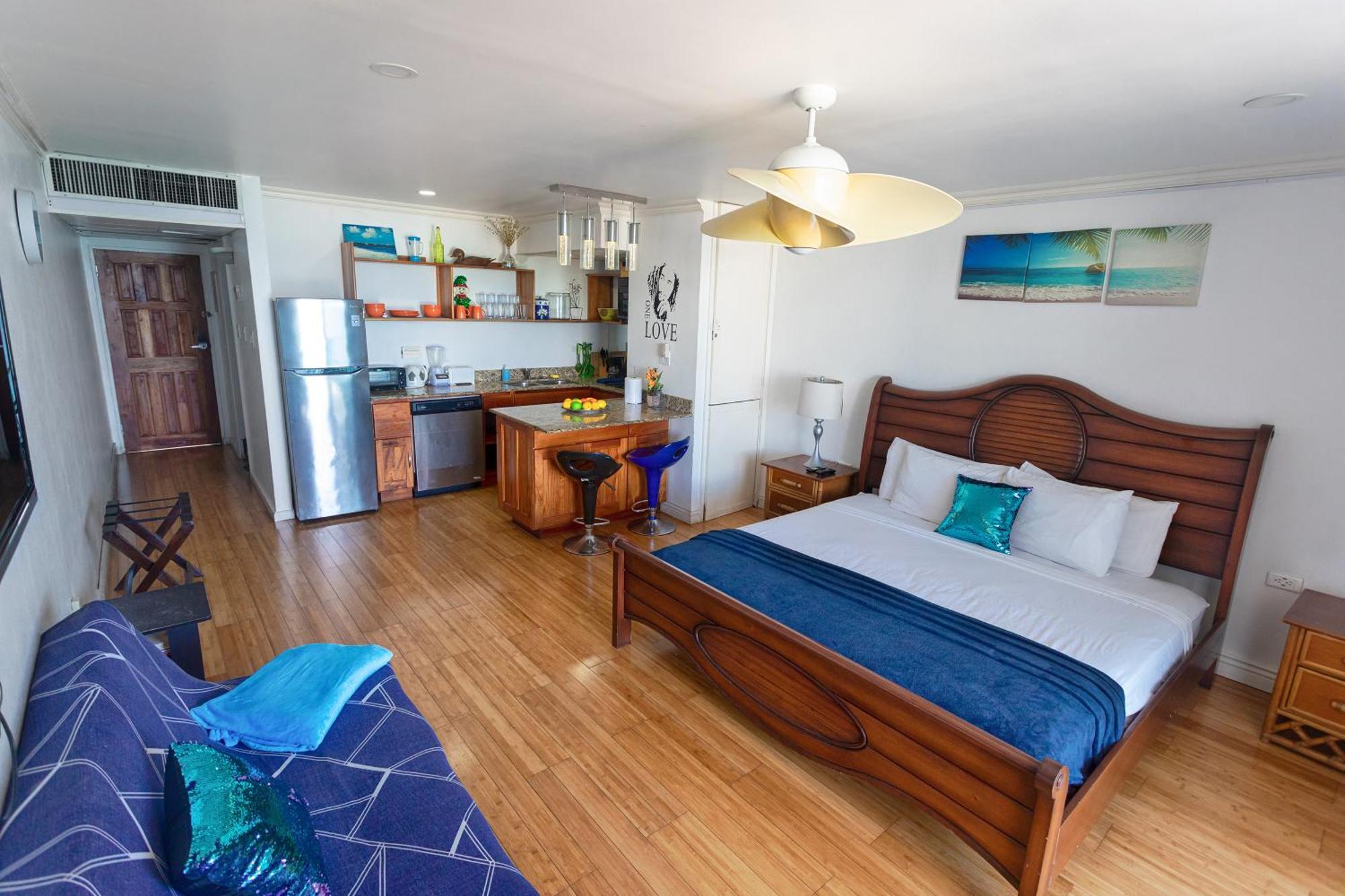 Montego Bay Club Apartments 외부 사진