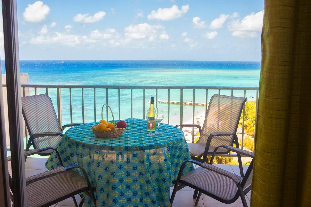 Montego Bay Club Apartments 외부 사진